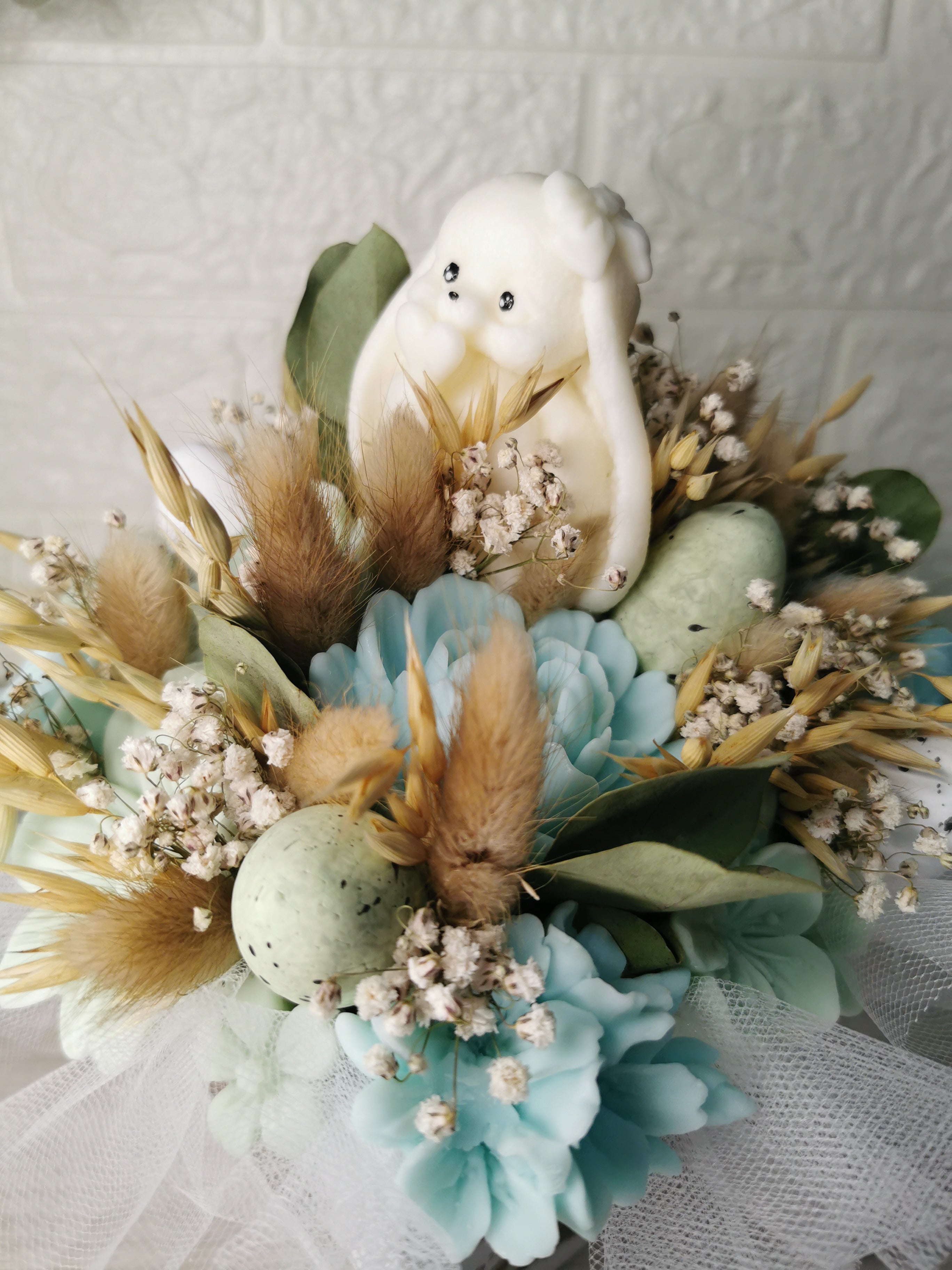 Bouquet Bunny