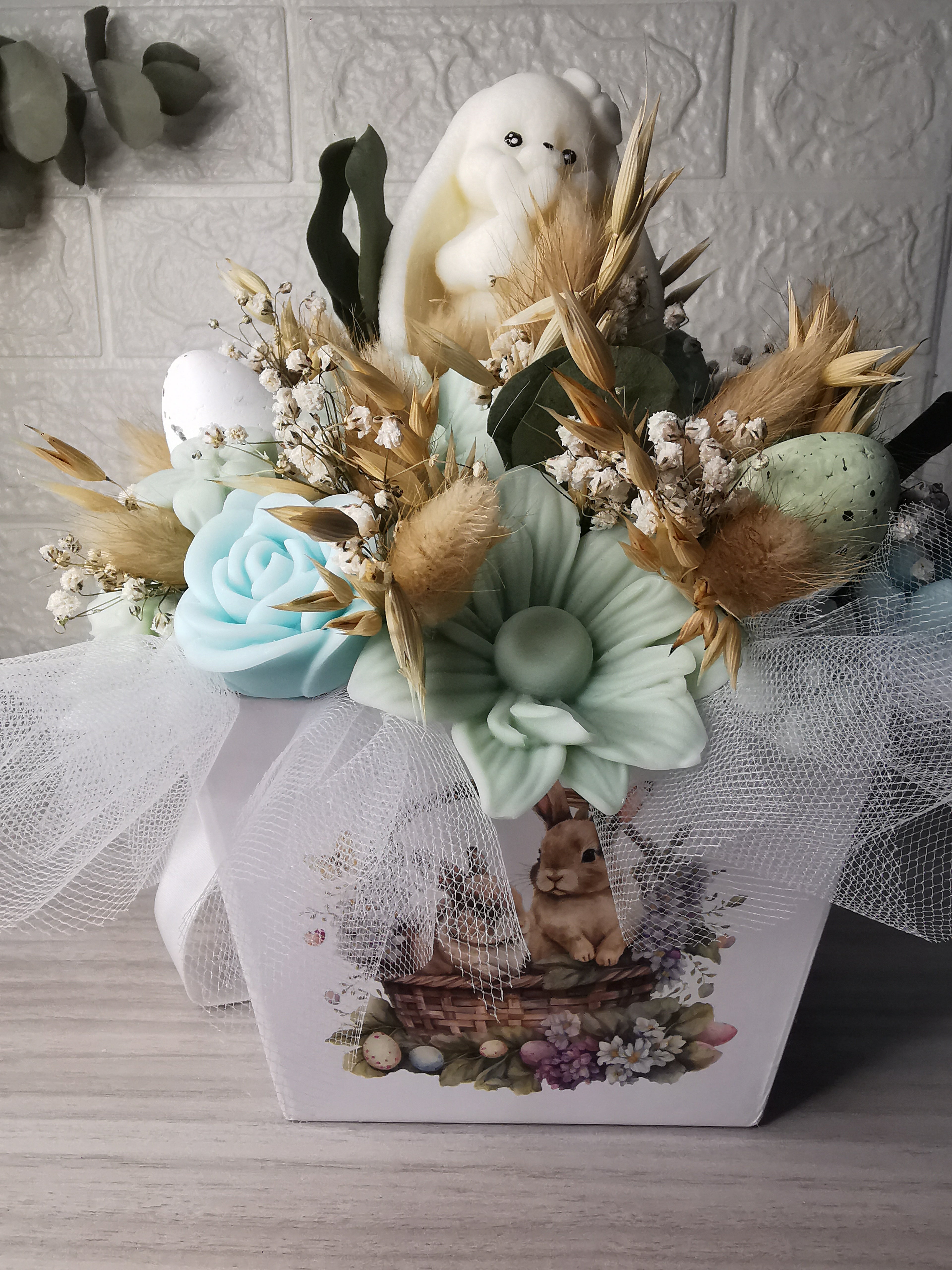 Bouquet Bunny