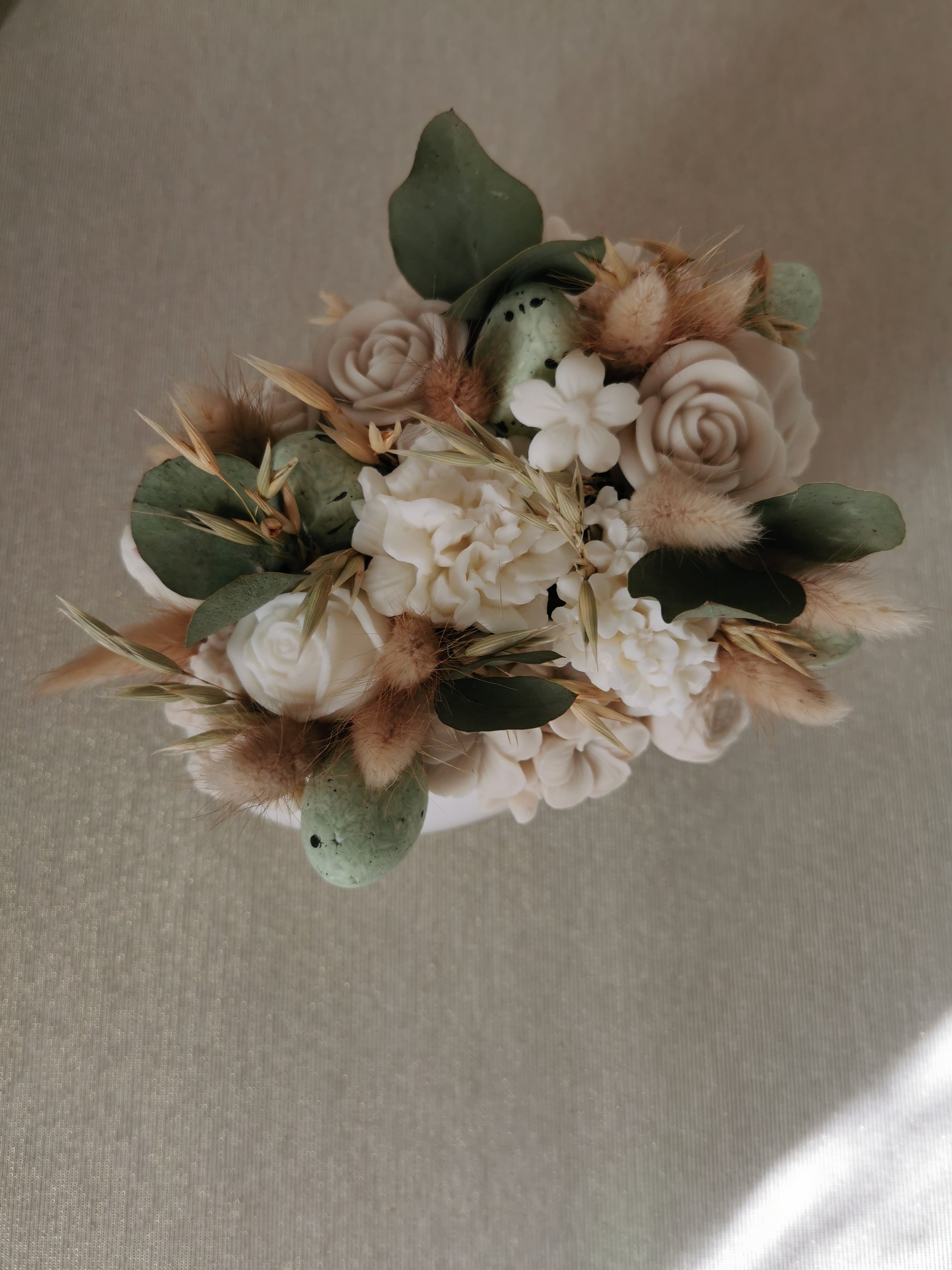Bouquet Egg